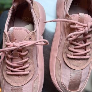 UGG Women's Blush Sneakers